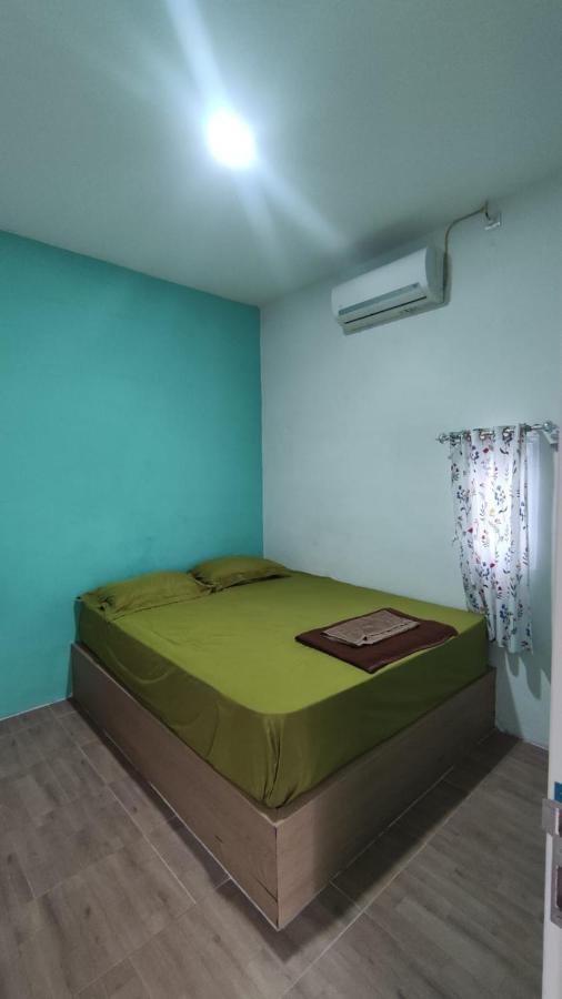Rumah Teman Hostel Семаранг Экстерьер фото